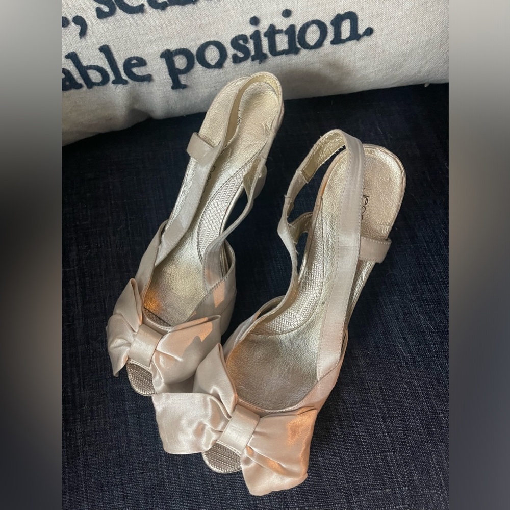 Jessica Bennett heels